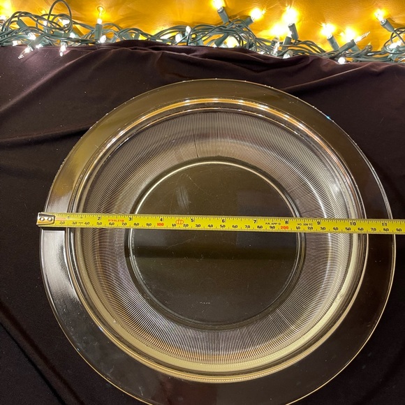 Mid century modern milk glass casserole raised lid - Picture 10 of 10